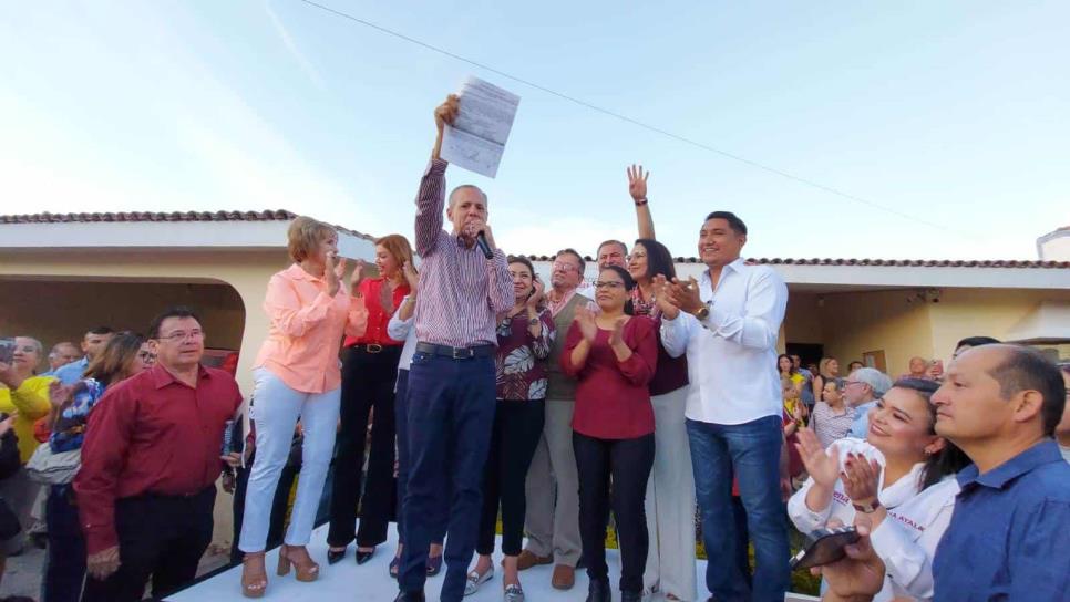 Gerardo Vargas se registra como candidato a la Alcaldía de Ahome