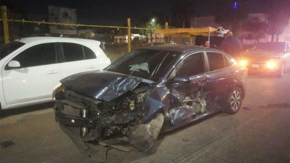El accidente no dejó personas lesionadas. FOTO: Luz Noticias
