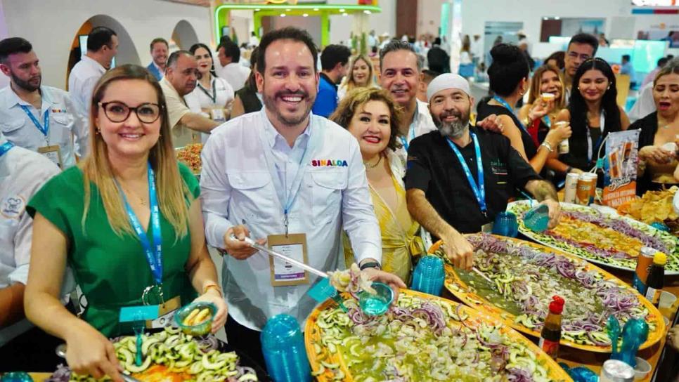 Con su tradicional aguachile, Sinaloa enamora a asistentes al Tianguis Turístico 2024 