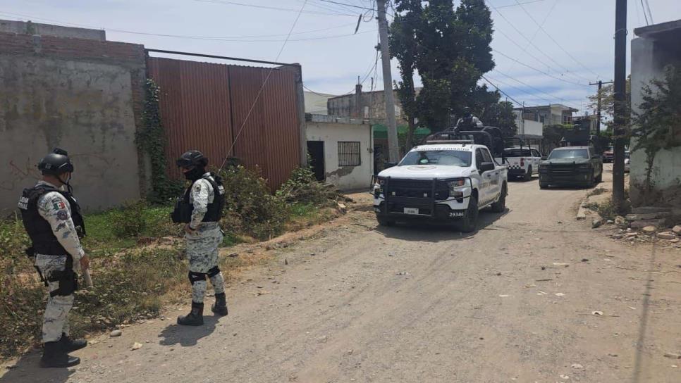 Aseguran casa con huachicol en Mazatlán; hay un detenido