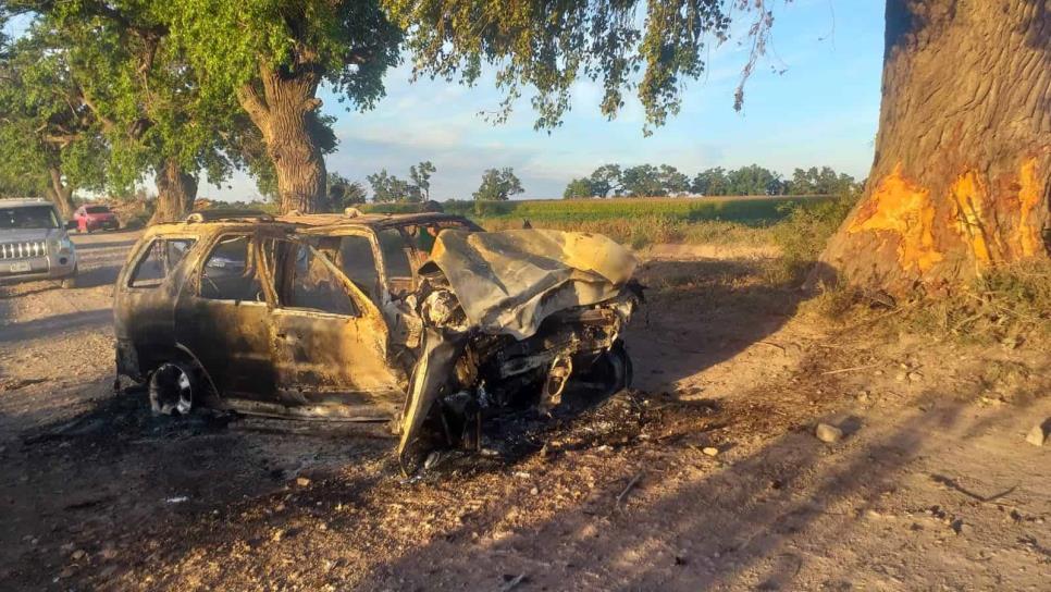 Muere adolescente calcinado tras chocar en una vagoneta en El Ejido Macapule, Ahome