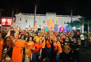 Sandra Martos inicia campaña por la alcaldía de Culiacán por Movimiento Ciudadano, frente al Ayuntamiento