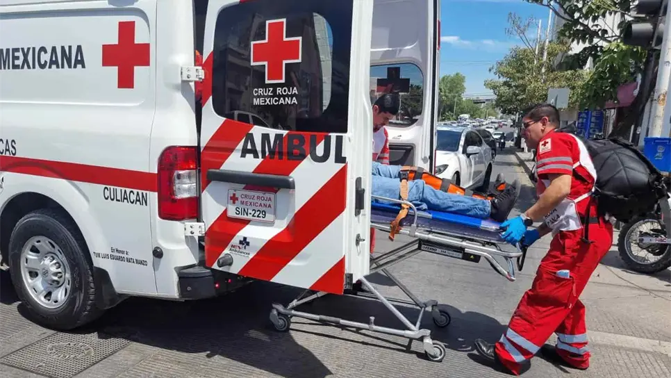 La víctima fue trasladada a la Cruz Roja. FOTO: Luz Noticias