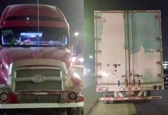 Policías aseguran tráiler con reporte de robo en Culiacán
