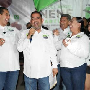 Renuncia Miguel Ángel Martínez a la candidatura rumbo a la presidencia municipal de Concordia