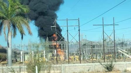 Se incendia la subestación eléctrica de San Blas, El Fuerte