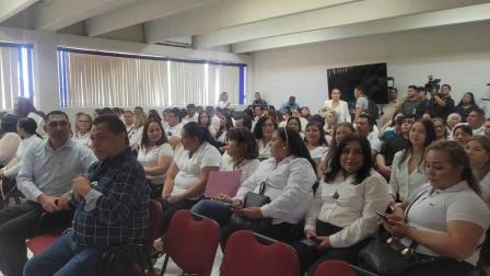 Ahome lidera en egresados de preparatoria abierta en Sinaloa