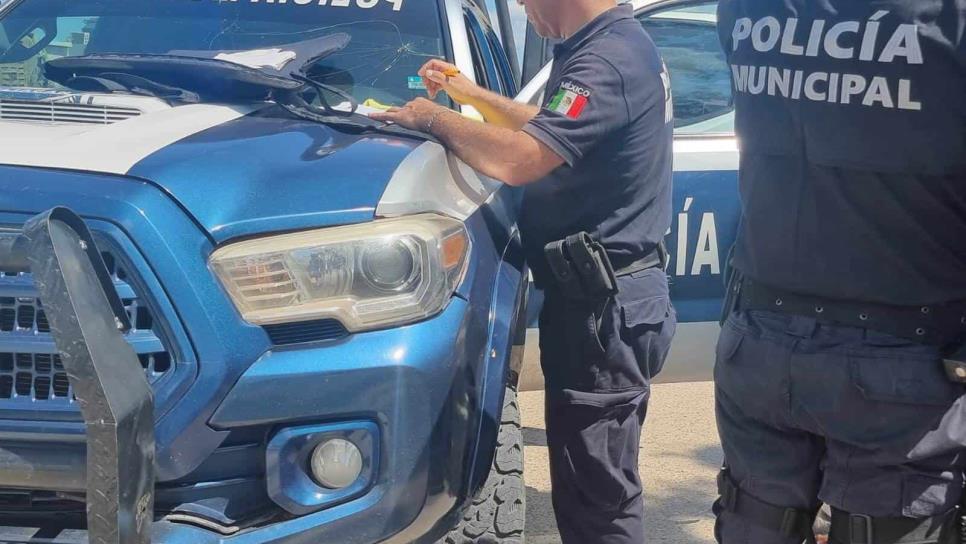 Llegaba a su casa en Lomas de San Isidro de Culiacán y le despojan su camioneta 