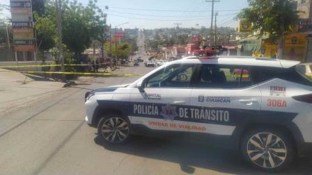 Muere un motociclista y otro más resulta herido al chocar de frente en la colonia Buenos Aires en Culiacán