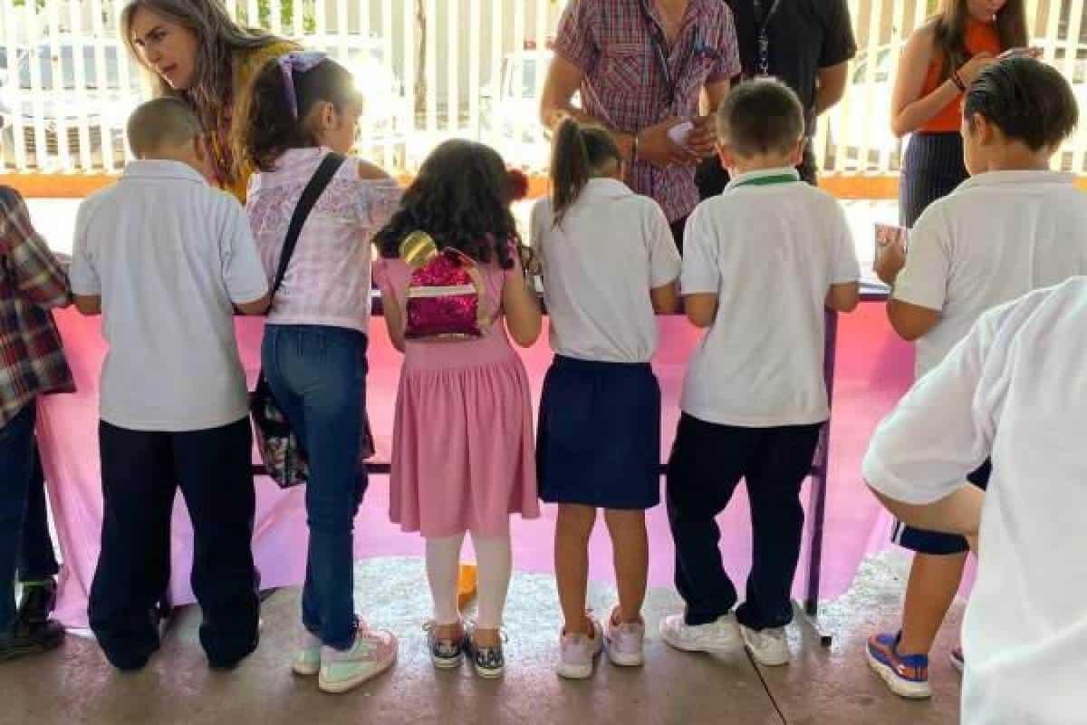 Escuelas de Sinaloa piden hasta 250 pesos para festejos del Día del Niño 