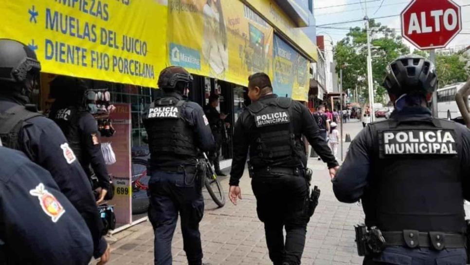 Asaltante de farmacias logra escapar de operativo en el Centro de Culiacán