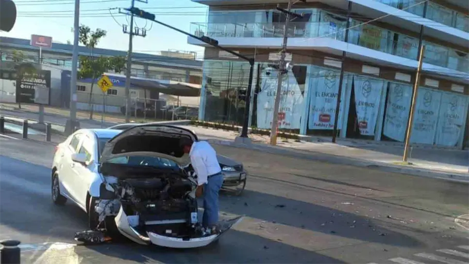 Los accidentados solo presentaron lesiones menores. FOTO: Luz Noticias