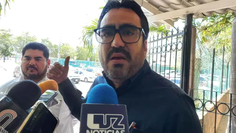 Gámez Mendívil se compromete a mejorar las vialidades de transporte urbano