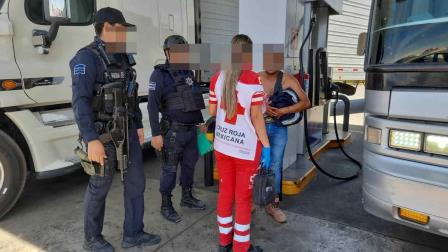 Pleito en autobús de pasajeros deja un herido con arma blanca, iban de Sonora a Chiapas
