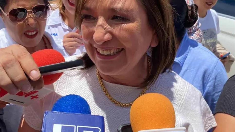 Xóchitl Gálvez, candidata a la Presidencia, llega a Mazatlán para gira de trabajo en Sinaloa