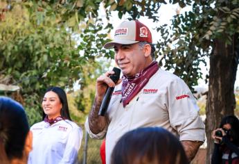 Enrique Inzunza celebra los 50 puntos de ventaja en encuesta  