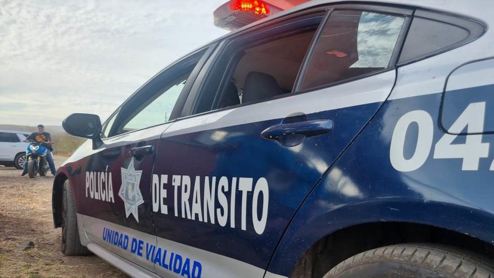 Vuelca un vehículo tras choque en Culiacán