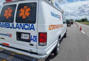 Se accidenta autobús de pasajeros contra un tráiler en la Maxipista 