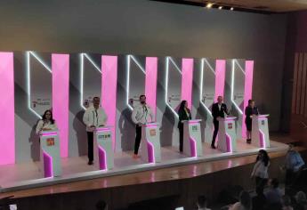 Candidatos a la Alcaldía de Ahome debaten entre golpeteos, señalamientos y risas