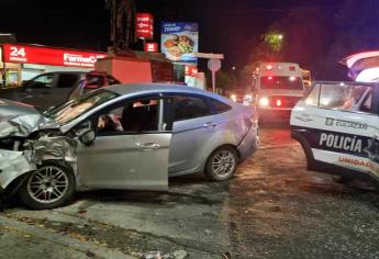 Tres heridos deja un accidente por el Malecón Viejo en Culiacán 