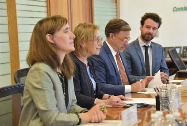 Imagen Placeholder Imagen Placeholder