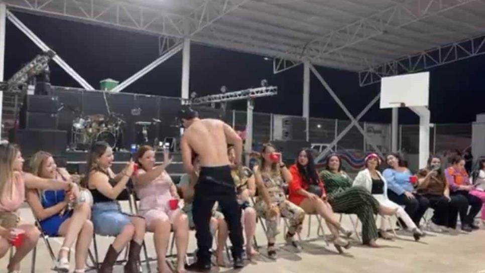 Colegio católico de Sonora festeja a madres con show de strippers y causa polémica | VIDEO 