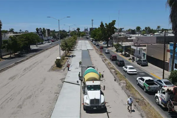 Extienden obras del bulevar López Mateos en Los Mochis; abrirán rutas alternas