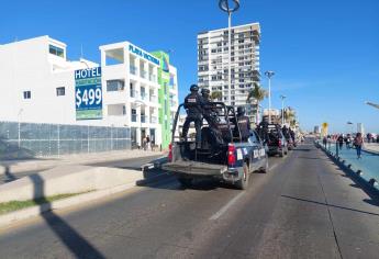 Detienen a dos jóvenes que robaban en farmacia de la Zona Dorada en Mazatlán 