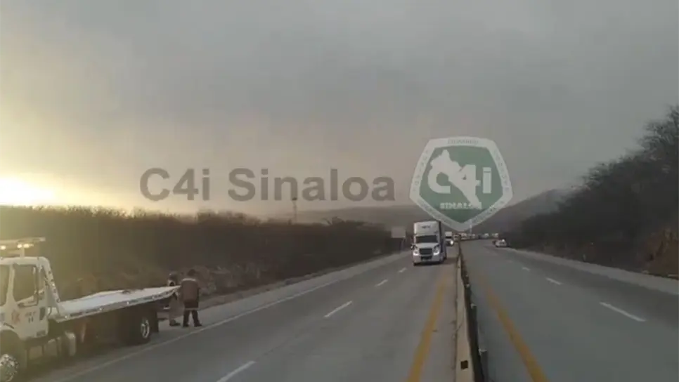 Reabren la Mazatlán-Tepic tras volcadura de pipa la noche del lunes