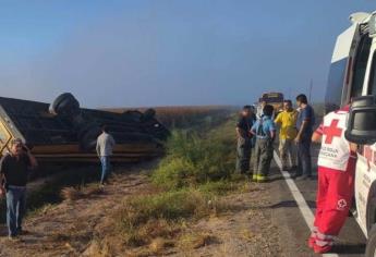 Jornaleros accidentados en camionazo de Navolato están dados de alta: Salud