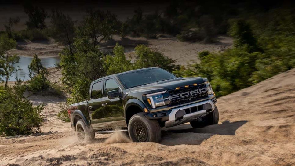 Así es la Ford Lobo Raptor 2024 cuánto cuesta y cómo está equipada