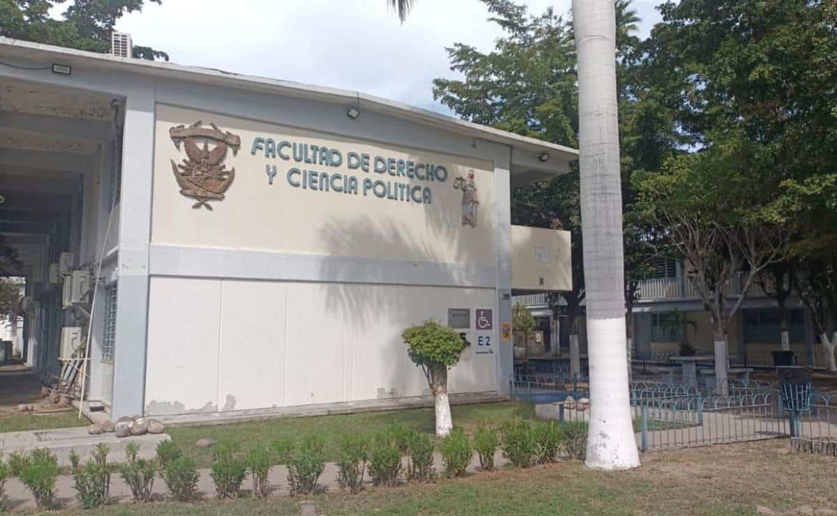 Las UAS convoca a jóvenes a cursar la carrera de Ciencias Políticas en Los Mochis 