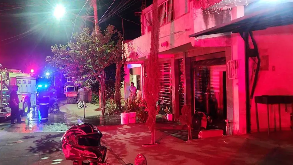 Ambos afectados fueron trasladados al hospital. FOTO: Luz Noticias