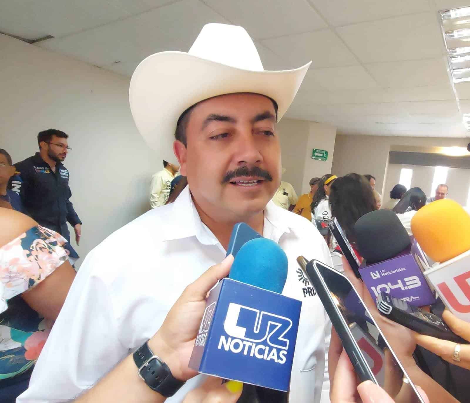 Favián Cota descarta temor tras intoxicación de candidato de Morena
