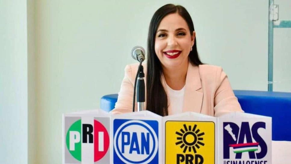 Úrsula Delgado promete mayor conectividad para Elota