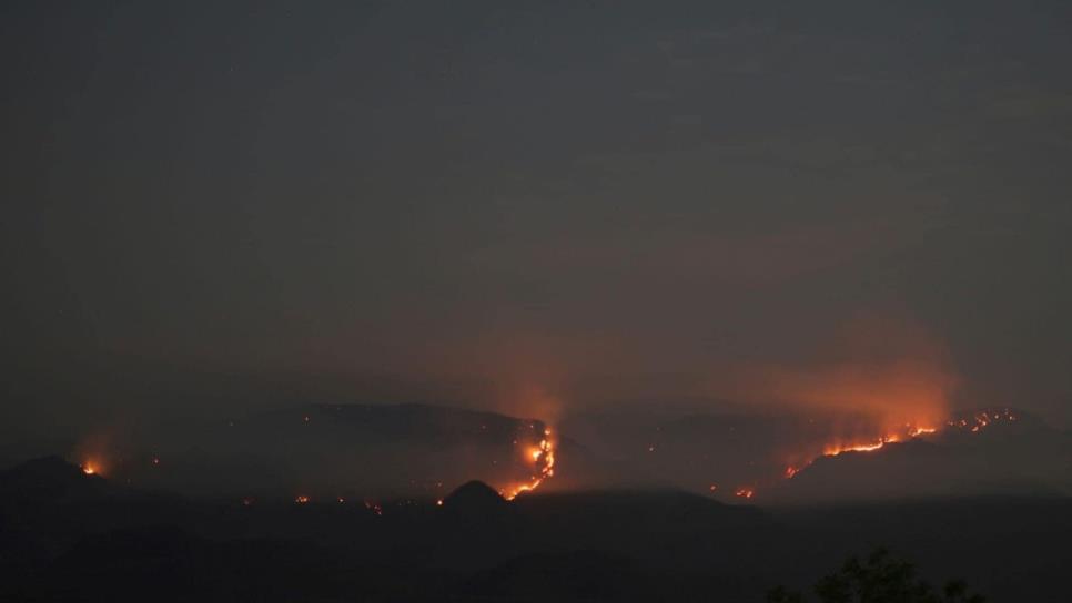 Incendio en la sierra de Elota pone en riesgo área natural protegida