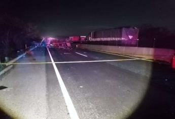 Autobús accidentado en la Maxipista viajaba de Chiapas a Tijuana