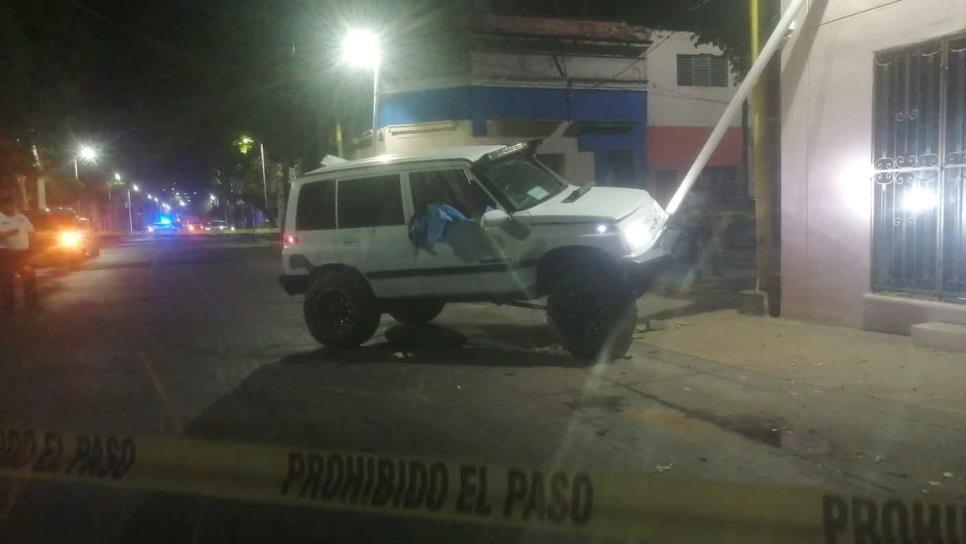 Conductor muere durante un accidente en pleno sector Centro de Culiacán