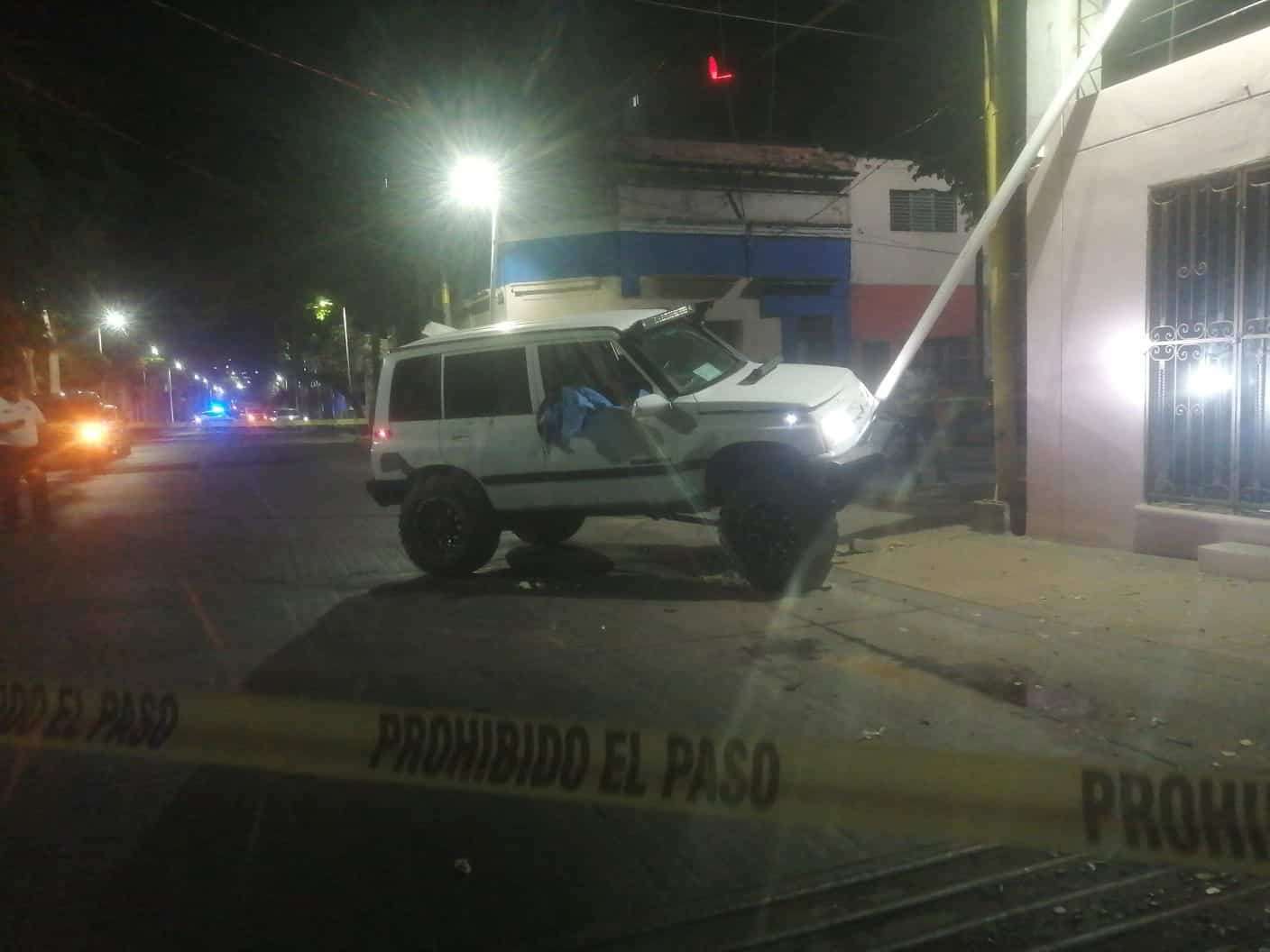 El accidente ocurrió alrededor de las 11 de la noche. FOTO: Luz Noticias