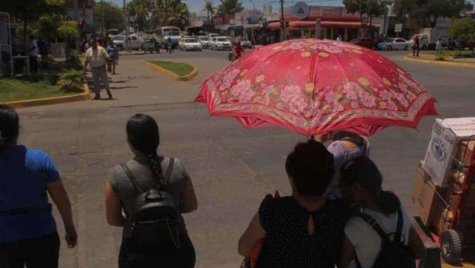 México «bajo fuego»; más de la mitad del país registra calor de 45°C o más