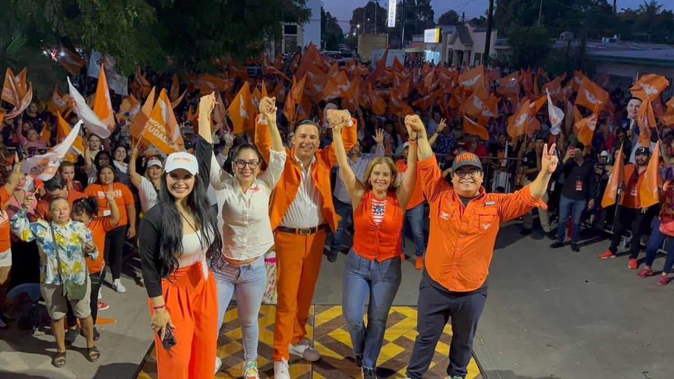 Niurka hace bailar a miles en el cierre de campaña de Fernanda Rivera y Carlos Echeverría 