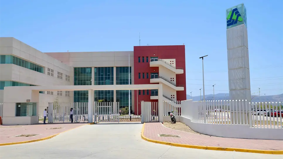 El Hospital irá poco a poco abriendo nuevas áreas. FOTO: Luz Noticias