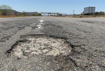 Gobierno Federal no tiene recursos para arreglar baches en la México 15 por El Carrizo