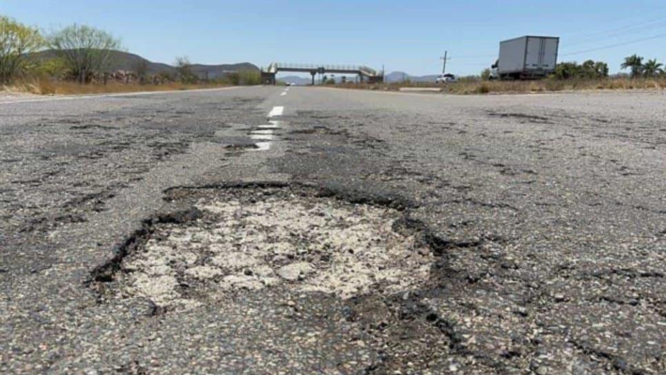 Ciudadanos denuncian pésimas condiciones de la carretera México 15