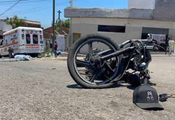 Auto «fantasma» atropella y mata a motociclista en La Sirena, al sur de Mazatlán