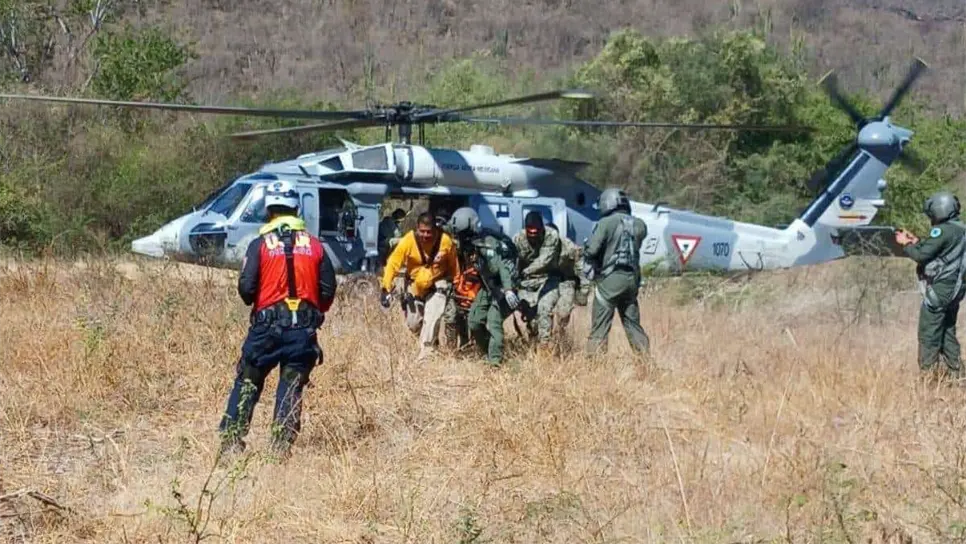 Lamentablemente la mujer no pudo ser rescatada con vida. FOTO: Cortesía