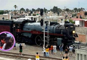 Mujer muere por intentar una selfie histórica junto a la locomotora Empress 2816 