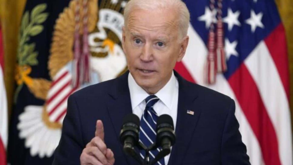 Joe Biden va contra migrantes, ordena limitar asilo en la frontera de México