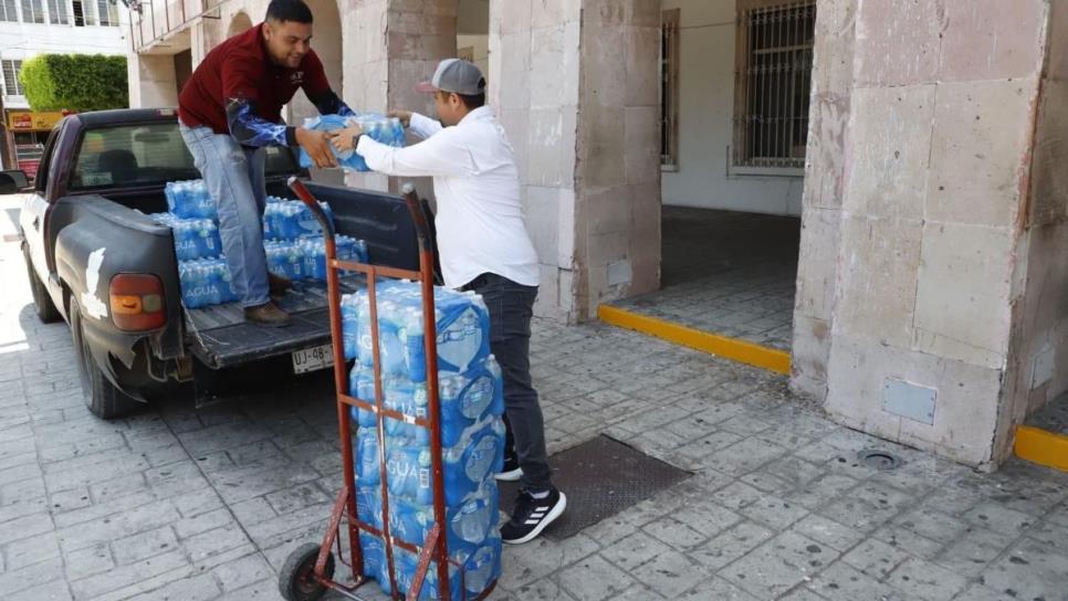 Por el «calorón» DIF Mazatlán se une para llevar agua a comunidades a través del «Aquatón 2024»