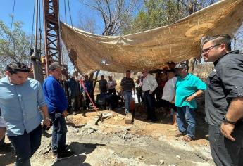 Rocha supervisa pozo en Mocorito y construcción de un puente en Sinaloa